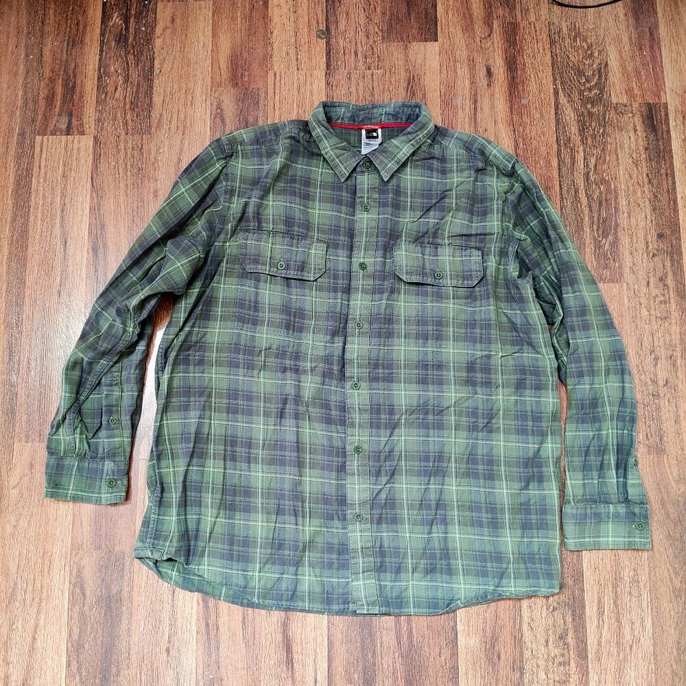 The North Face Mens XL Long Sleeve Button Up Flannel Plaid Blue Green